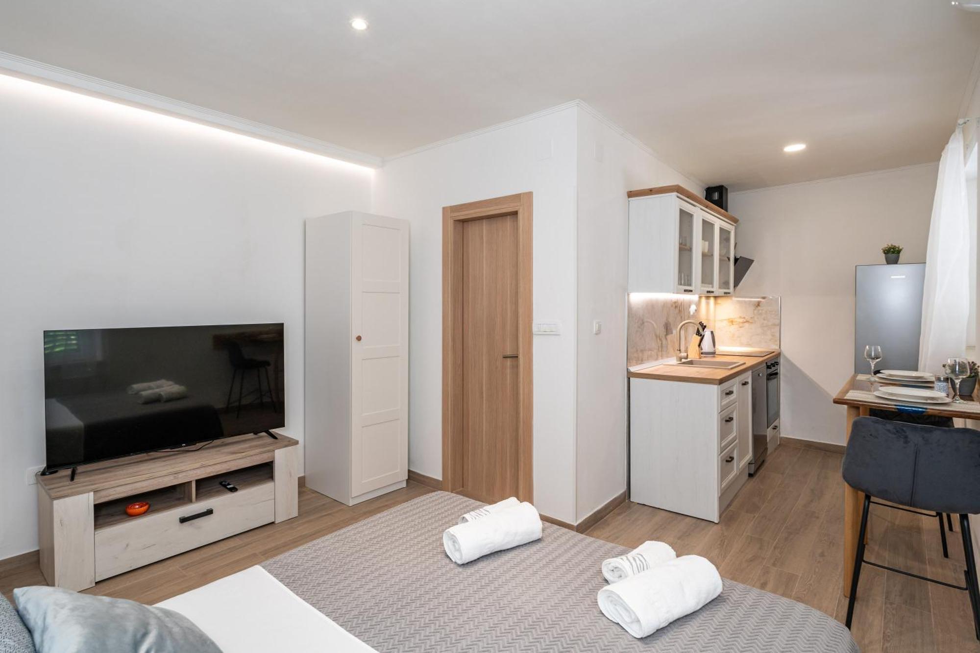 Apartamento Anmarie With Free Parking Dubrovnik Exterior foto